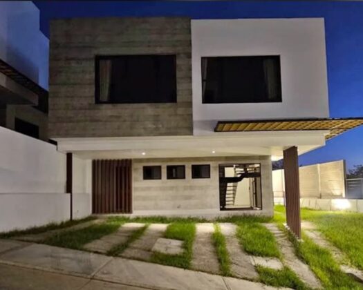 ALQUILO CASA NUEVA EN RESIDENCIAL SERRA II, NUEVO CUSCATLAN, LA LIBERTAD