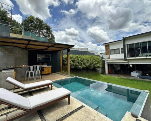 Se vende preciosa casa en villa Bosque